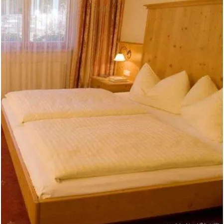 מלון Alpenhof Brixen בריקסן אים טהלה