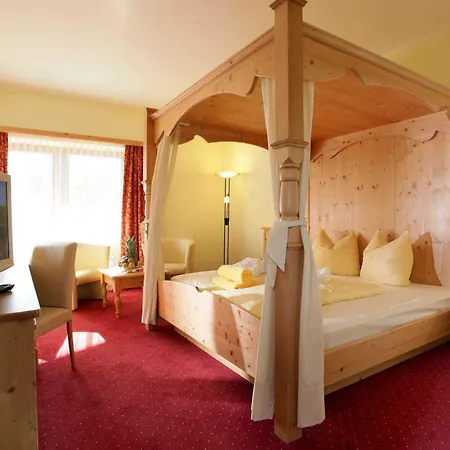 Alpenhof Brixen מלון 4*