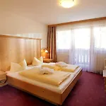 فندق Alpenhof Brixen بريكسن ام تاله