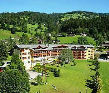 Alpenhof Brixen Бриксен-им-Тале